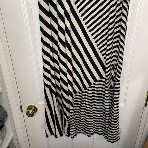 Calvin Klein Performance Striped Maxi Skirt Medium - Picture 5 of 7